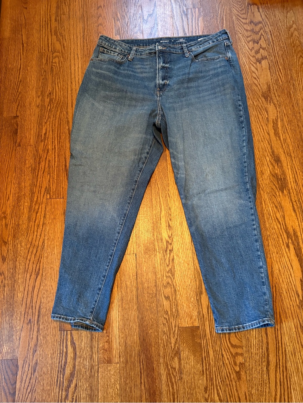 Old Navy High-Rise Curvy Straight Dark Blue Jeans